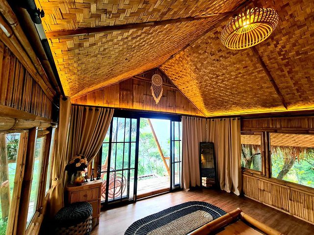 bamboo suite by @deboekitvillas